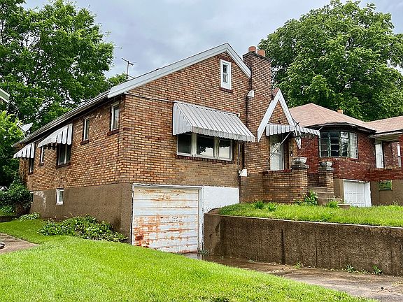 3rd image of 3021 Kemp Dr