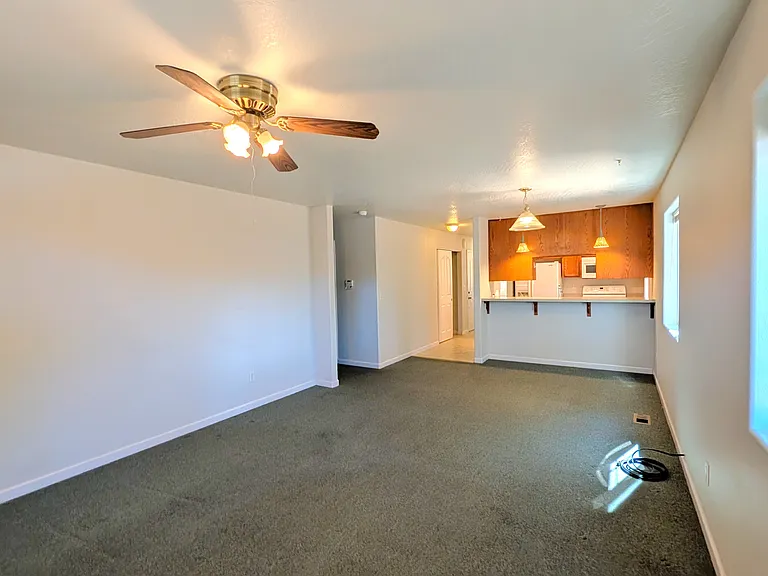 657 Johnson Ave #657 — Photo 2