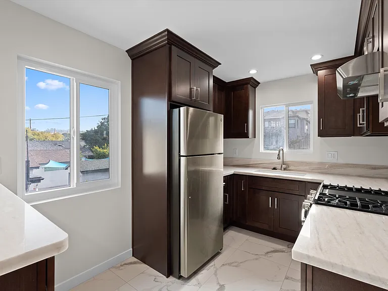 624 Silver Lake Blvd #U4 — Photo 5