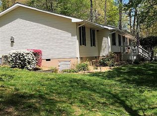 13404 Gordon Dr, Manassas, VA 20112