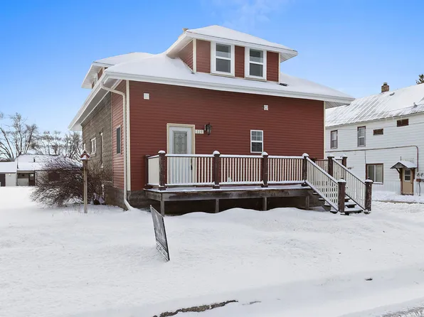 339 W Main St, Lena, WI 54139