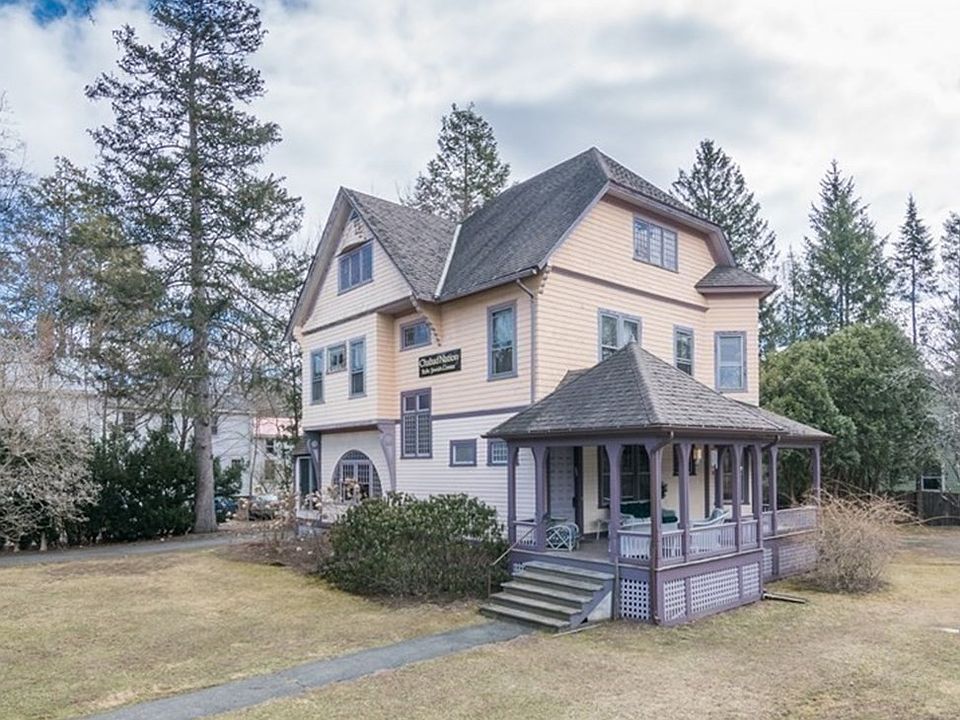 194 Amity St, Amherst, MA 01002 Zillow