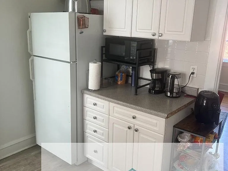 4846-52 W Hutchinson St #4850-6B — Photo 3