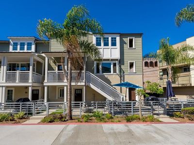 836 Santa Barbara Pl, San Diego, CA, 92109