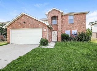 1009 Maidenhair Ln, Crowley, TX 76036