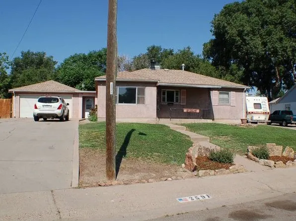 2591 Begonia St, Pueblo, CO 81005