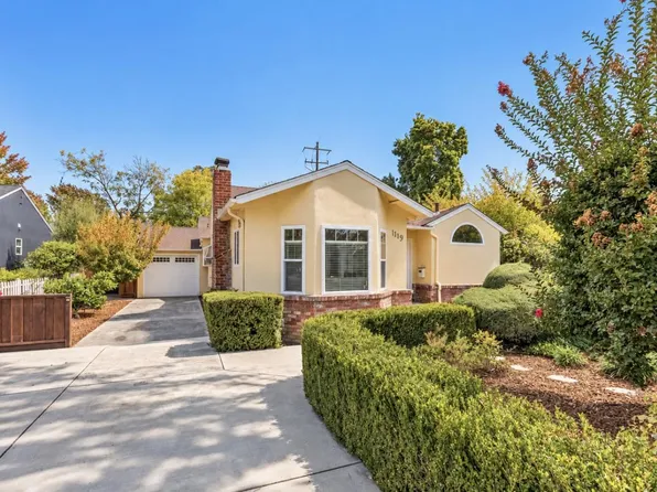 1119 Oregon Ave, Palo Alto, CA 94303