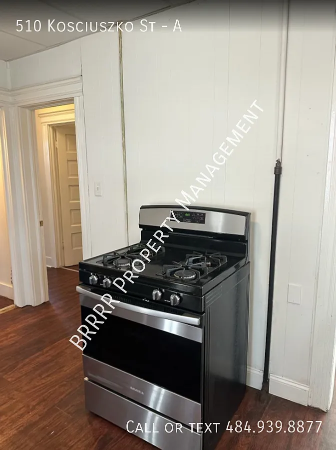 Affordable 2 bedroom, 1st floor apartment in Nanticoke — Photo 4