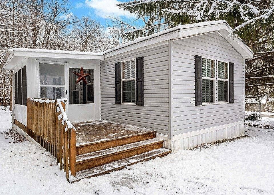 1st image of 322 Ferncreek Seven