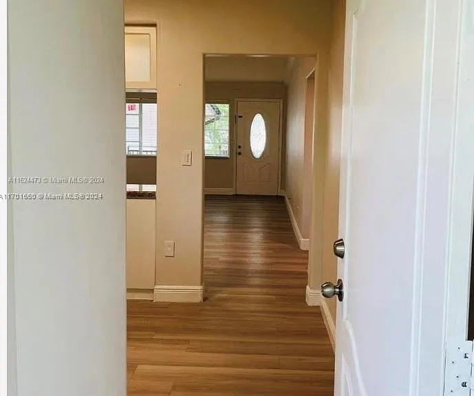 1135 92nd St #2 — Photo 8
