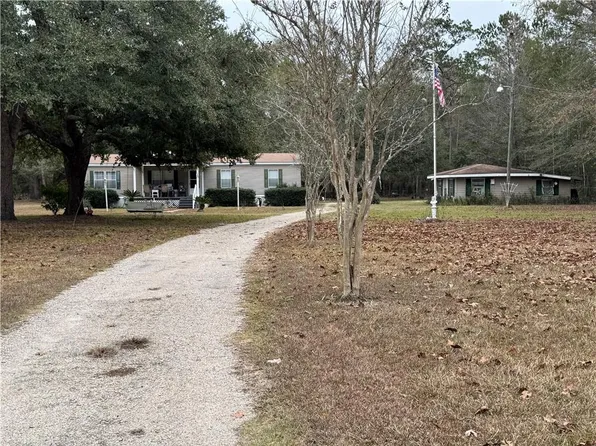 59312 Pineridge Rd, Lacombe, LA 70445
