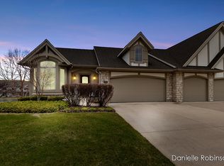 5975 Linkside Ln NE, Belmont, MI 49306