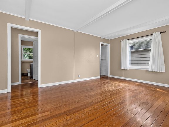 3rd image of 503 Sunset Ave