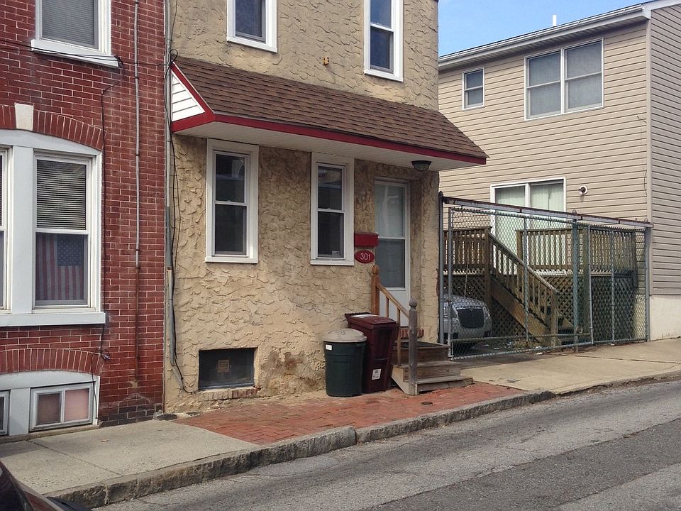 1st image of 301 Porter St