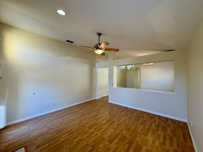 9101 Redwater Dr — Photo 10