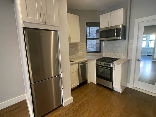Rented by Corcoran | media 3