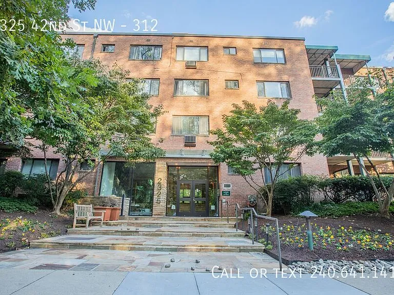 2325 42nd St NW #312 — Photo 2