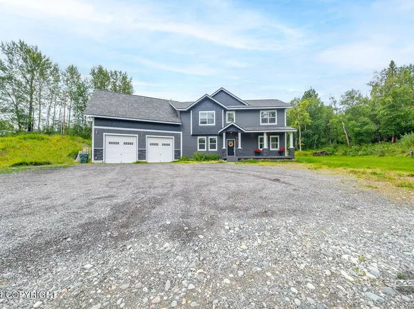 1418 N Hartley Cir, Palmer, AK 99645