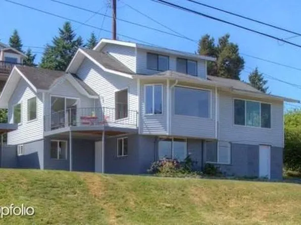 8405 Eastside Dr NE #A, Tacoma, WA 98422