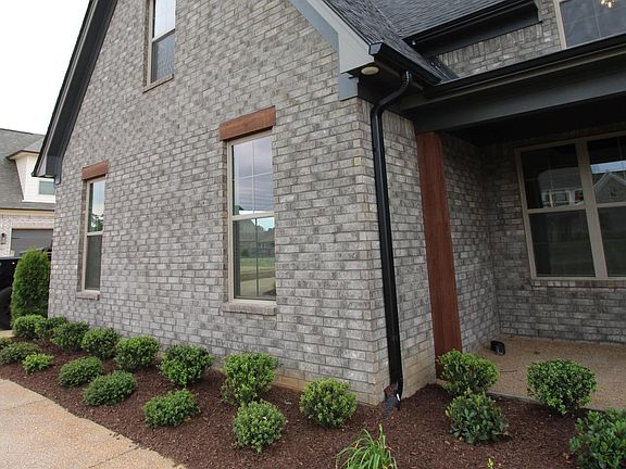 3rd image of 4232 Brooke Dr