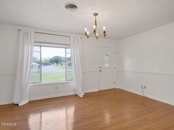 5th image of 131 Santa Maria Dr