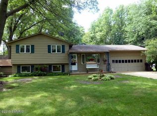 8098 Chapel Rd, Niles, MI 49120