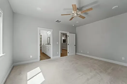 740 6th Ave — Photo 19