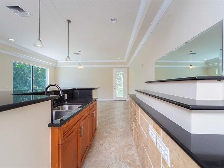 10 Blyth Pl — Photo 40