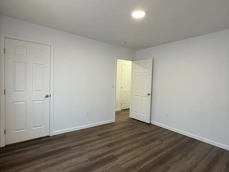 634 Colinwood Ct — Photo 9