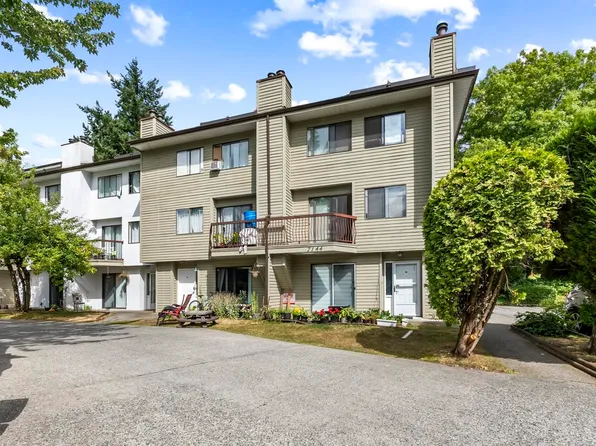 7144 133b St #207, Surrey, BC V3W 8A4