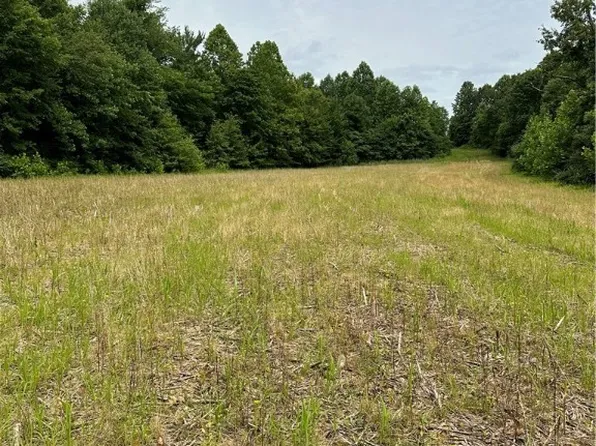  Yount Road, Marysville, IN 47141