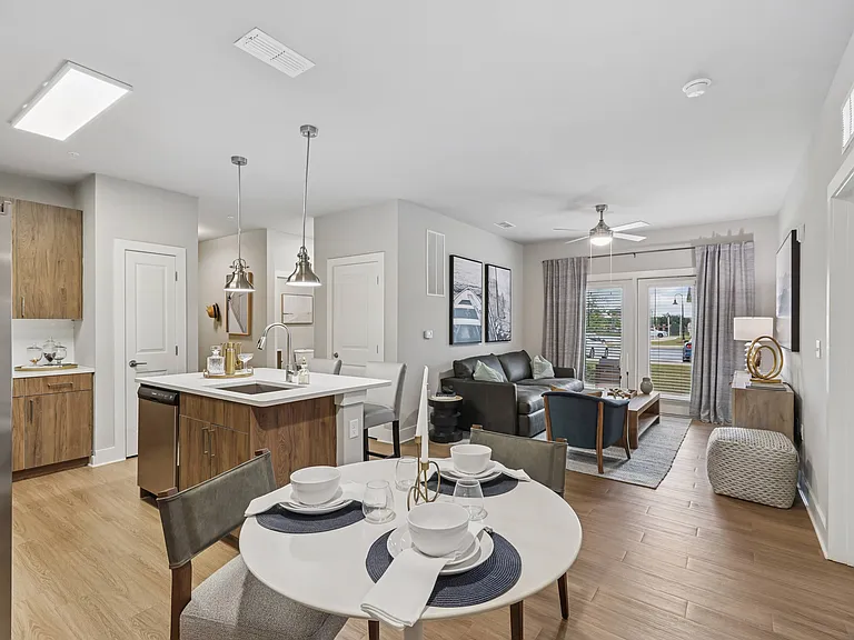 The Exchange at Crestview — Photo 19