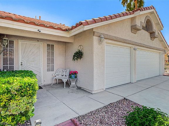 4th image of 8213 Arch Bay Ln