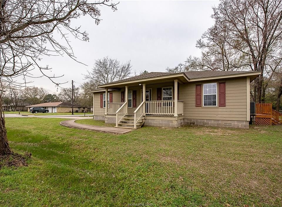 1st image of 2206 McHaney Dr