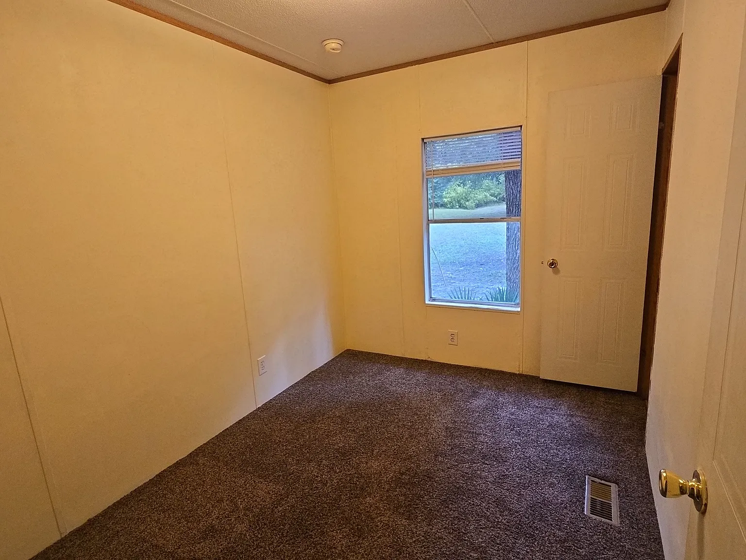 111 Mary Alice Rd NE — Photo 3