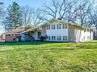 411 New Dover Rd, Colonia, NJ 07067