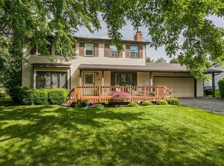 6164 Fawn Meadow St, Farmington, NY 14425