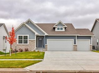 2004 NW 31st St, Ankeny, IA 50023