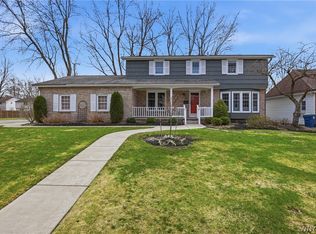 95 Autumnview Rd, Buffalo, NY 14221