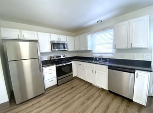 1298 Sunfield St, Sun Prairie, WI 53590