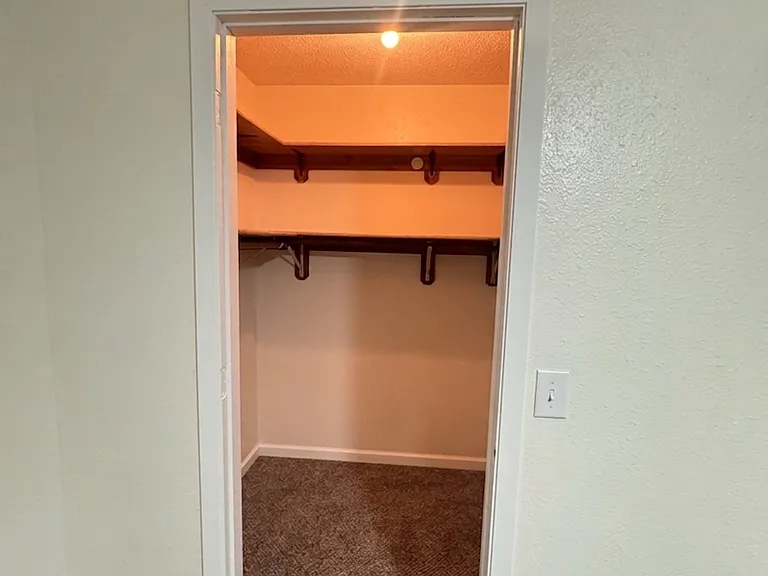4002 Lakeview Dr #2 — Photo 13