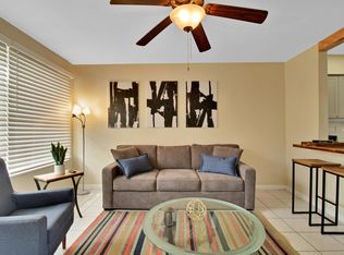 1031 SW 3rd St, Hallandale Beach, FL 33009