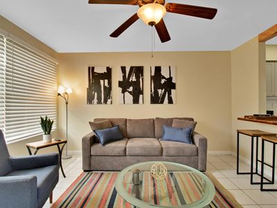 1031 SW 3rd St, Hallandale Beach, FL, 33009
