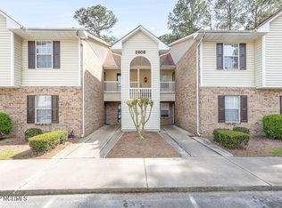 2808 Mulberry Ln APT F, Greenville, NC 27858