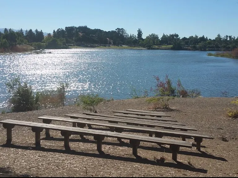 Almaden Lake Park nearby.