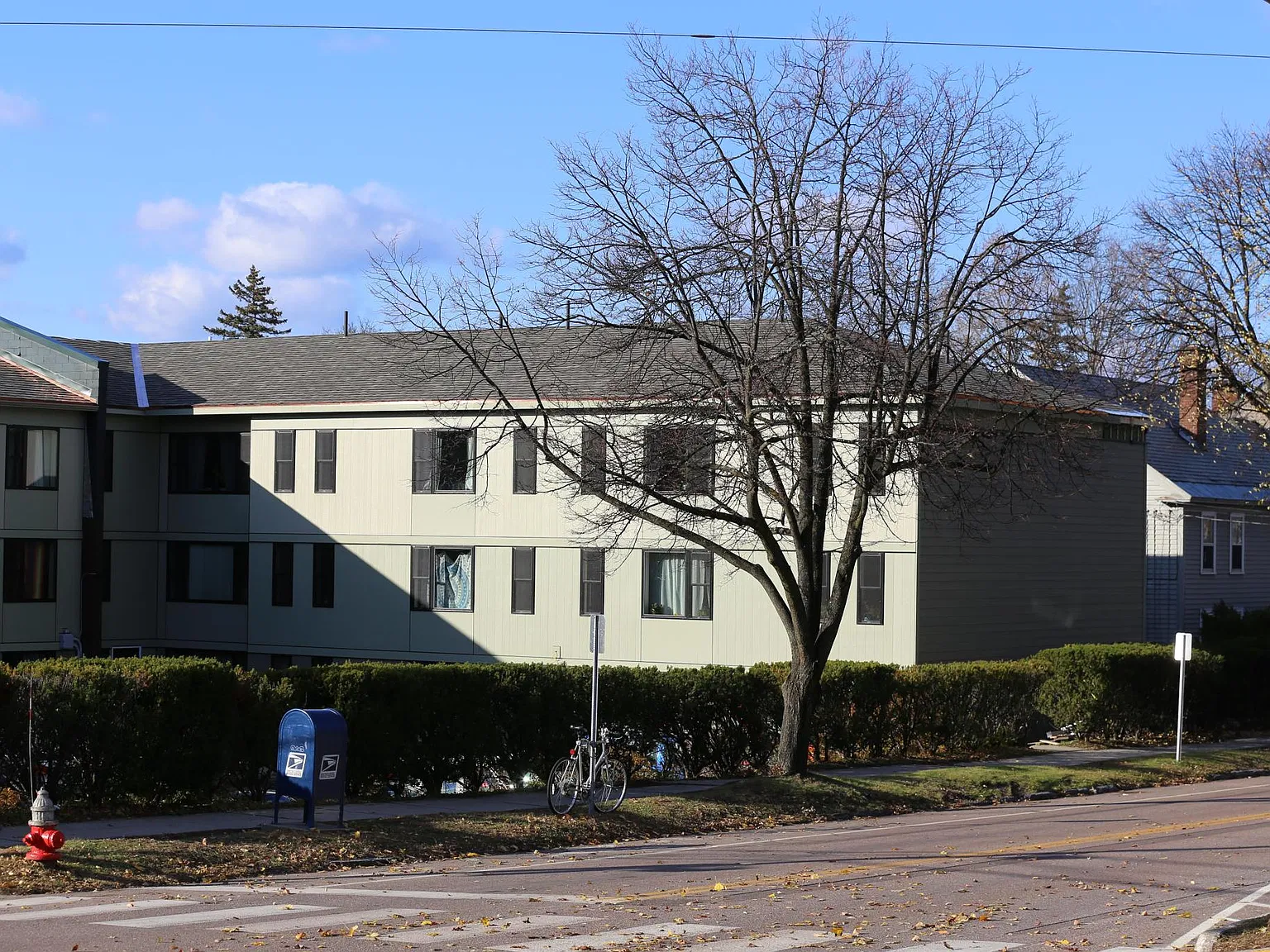 2 bed, 850 sqft, $2,300 — Photo 4