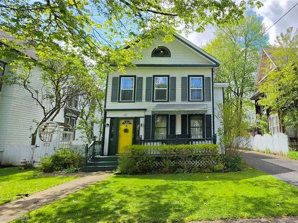 32 N Church St, Cortland, NY 13045