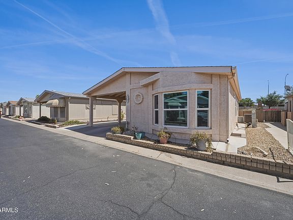 3rd image of 6501 S OAKMONT Drive