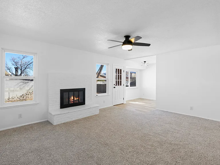 6321 Leslie Pl NE — Photo 13