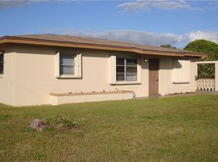 903 Grant Ln, Lehigh Acres, FL 33936